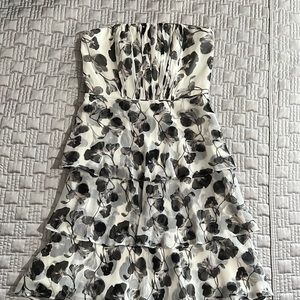 WHBM Silk Strapless Dress 🐼
